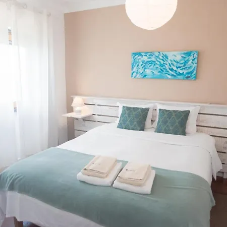 旅馆 Laneez Surf House *