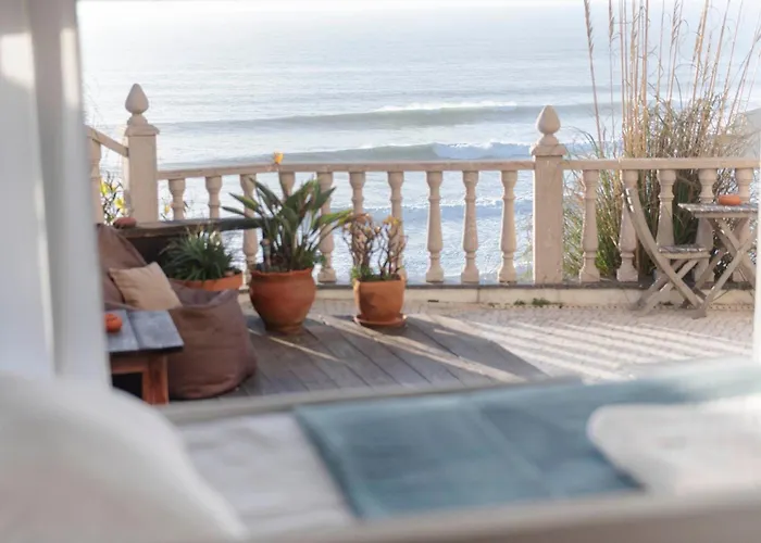Laneez Surf House Ericeira