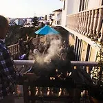 Laneez Surf House Хостел