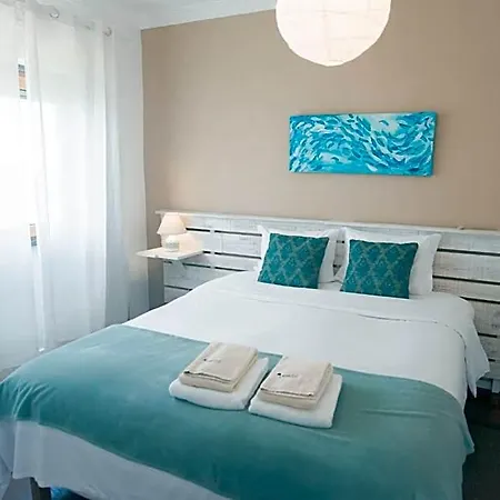 Laneez Surf House אריסרייה
