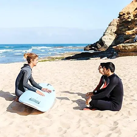 Laneez Surf House אריסרייה