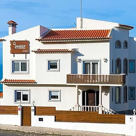 Laneez Surf House