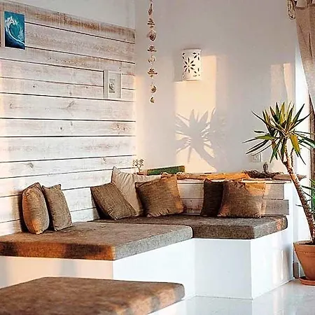 Laneez Surf House אכסניה אריסרייה