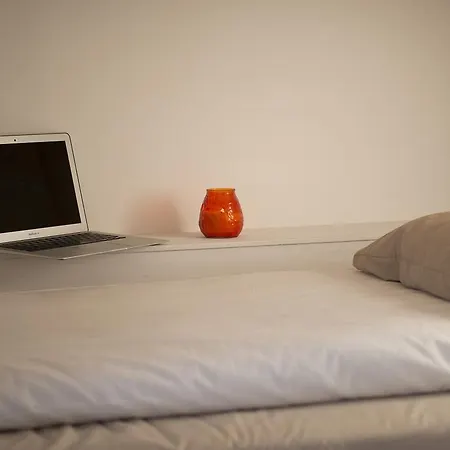 Laneez Surf House Эрисейра