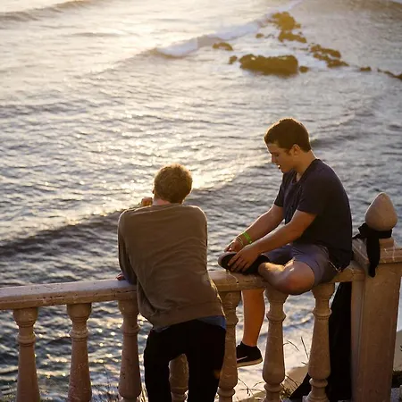 Хостел Laneez Surf House *