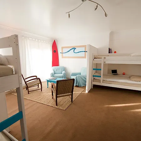 Laneez Surf House Hostel Ericeira