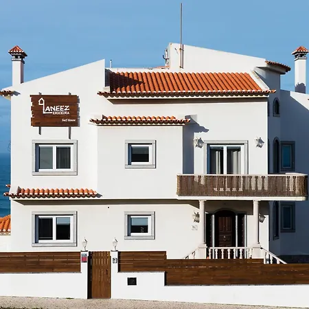 Hostel Laneez Surf House Ericeira