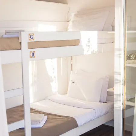 Laneez Surf House Hostel Ericeira