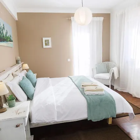 Laneez Surf House Хостел